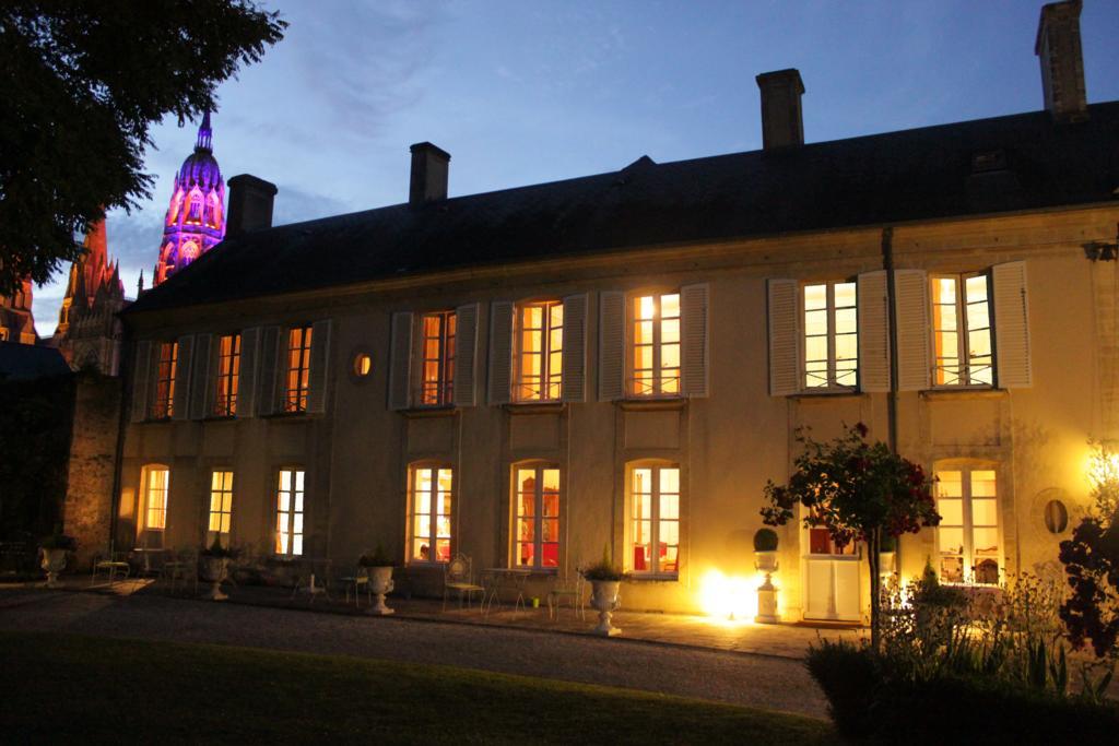 Le Tardif, Noble Guesthouse Bayeux Exterior photo